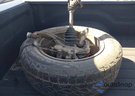 2017 Ram 1500 Laramie 4X4 5'7 Box from USA, damaged, VIN 1C6RR7NT7HS539053